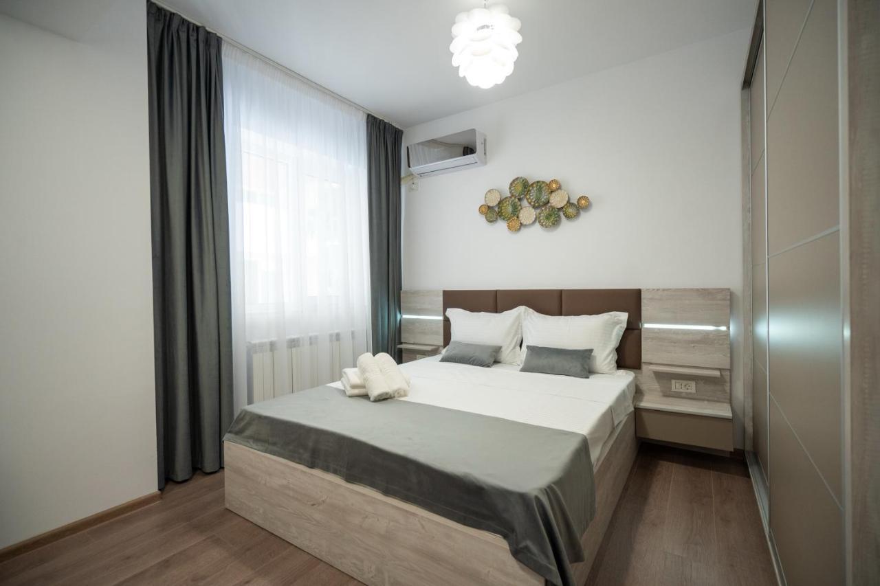 Moonlight Mamaia Apartments Exterior photo