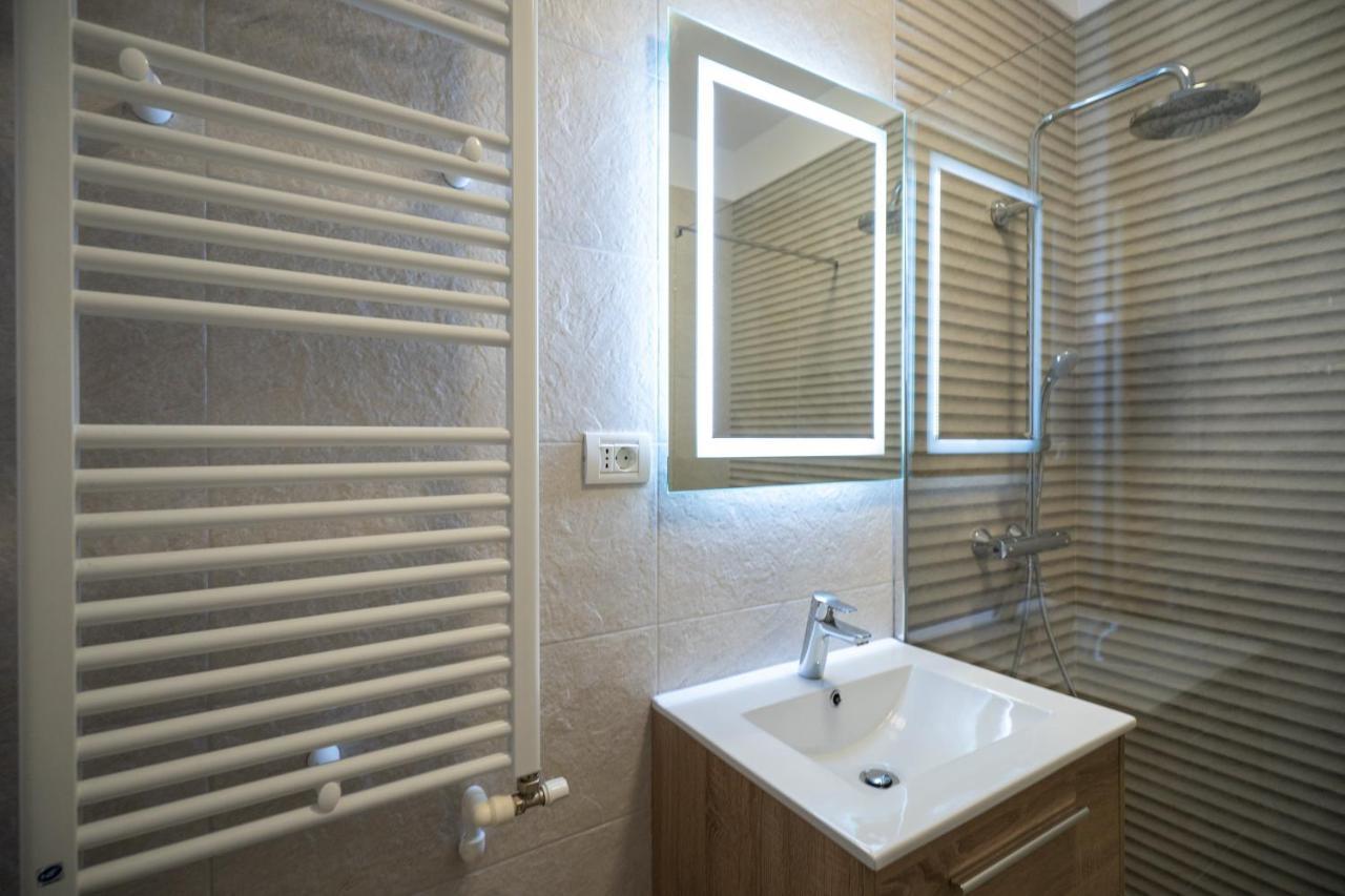 Moonlight Mamaia Apartments Exterior photo